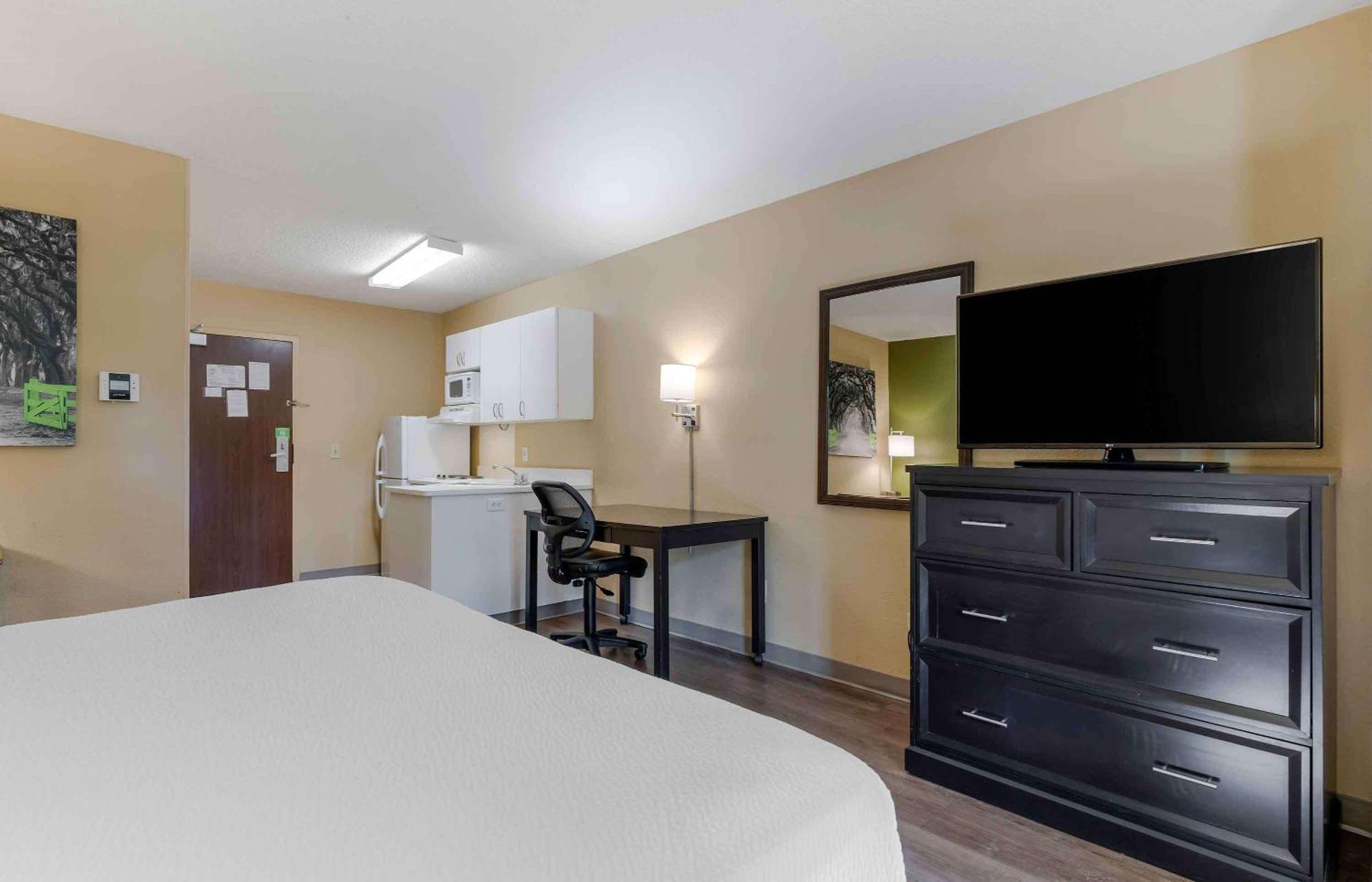 Extended Stay America Suites - Kansas City - Country Club Plaza Экстерьер фото